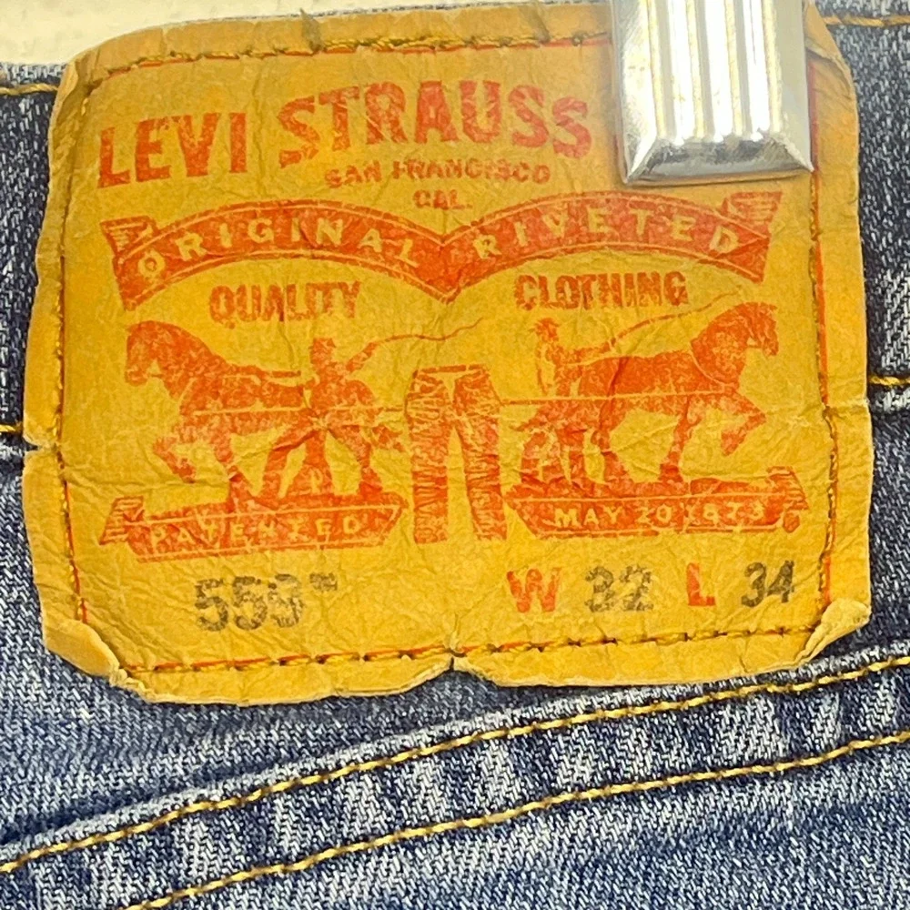 Levi's 559 Straight Leg Jeans Mens 32x34 Blue Denim Cotton Streetwear Distressed